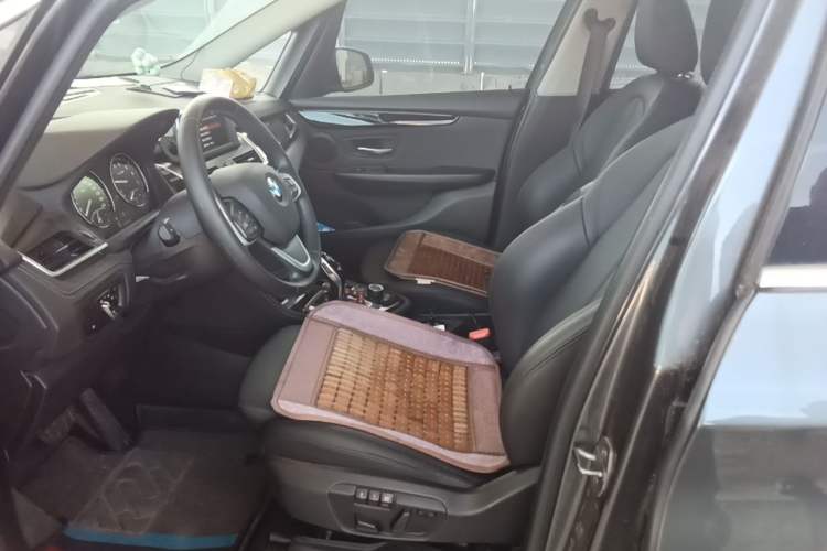 Used BMW 2 Series Gran Tourer 2019 220i Luxury Sports Package Left Front Seat