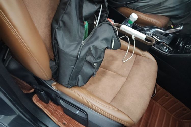 Used BMW 2 Series Gran Tourer 2019 220i Leading Model Right Front Seat
