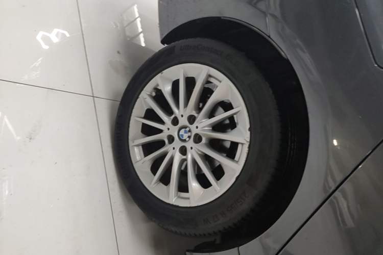 Used BMW 2 Series Gran Tourer 2019 220i Leading Model Right Rear Wheel Hub