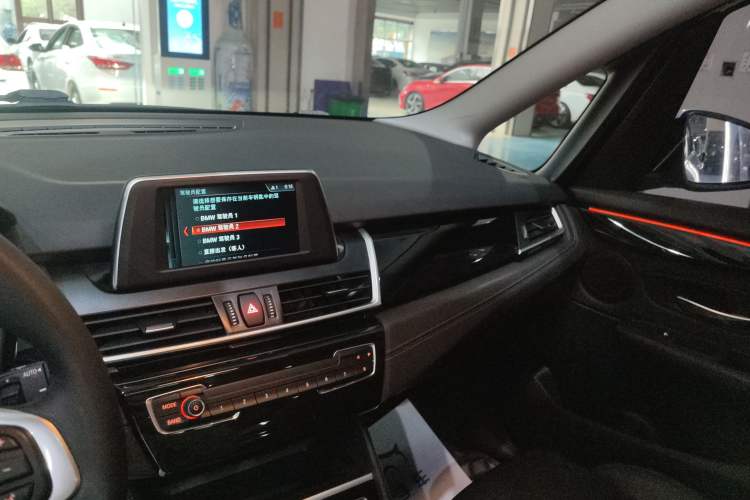 Used BMW 2 Series Gran Tourer 2019 220i Luxury Sports Package Audio And AC Panel