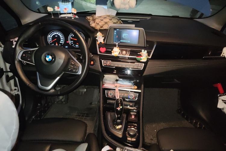 Used BMW 2 Series Gran Tourer 2019 220i Luxury Sports Package Center Console