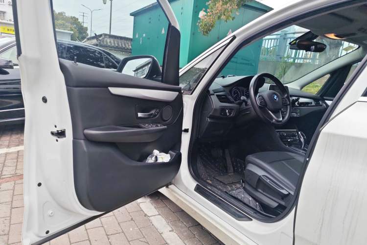 Used BMW 2 Series Gran Tourer 2019 220i Leading Model Driver Seat