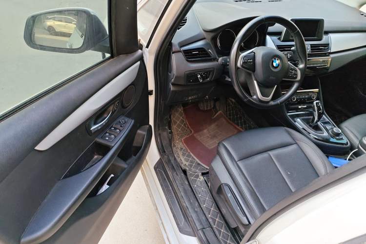 Used BMW 2 Series Gran Tourer 2019 220i Leading Model Driver Seat