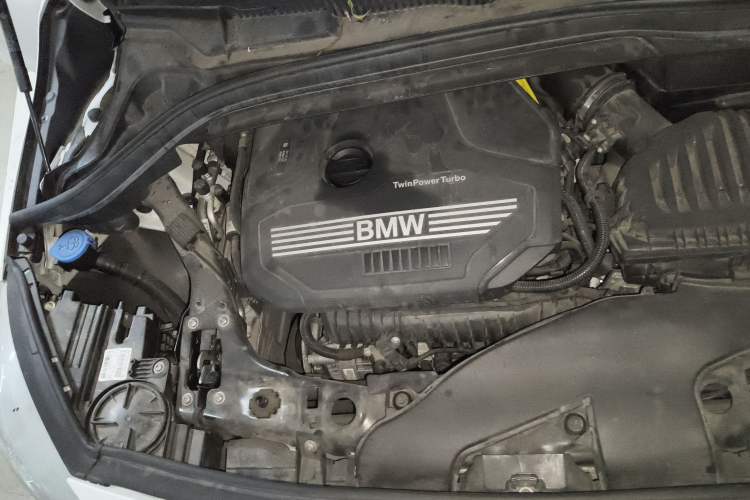Used BMW 2 Series Gran Tourer 2019 220i Leading Model Engine Bay Right