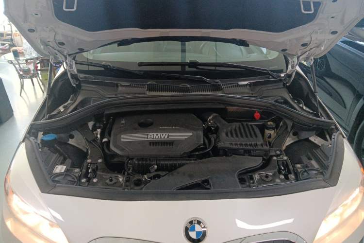 Used BMW 2 Series Gran Tourer 2019 220i Leading Model Engine Bay