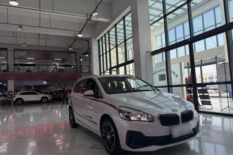 Used BMW 2 Series Gran Tourer 2019 220i Leading Model Exterior 1