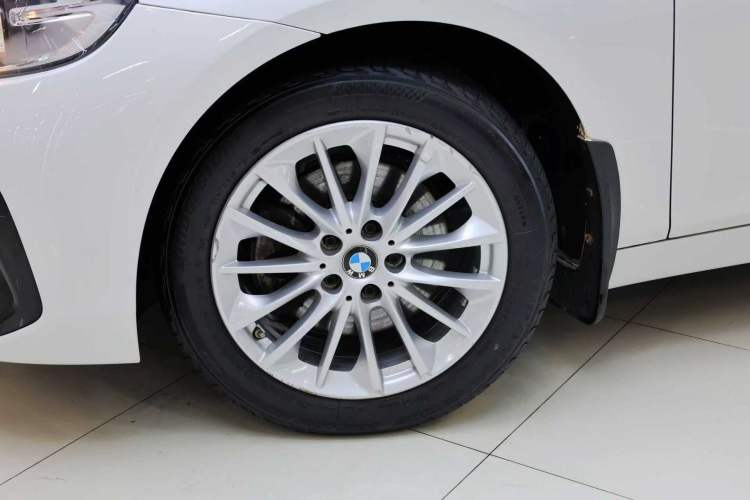 Used BMW 2 Series Gran Tourer 2019 220i Leading Model Exterior 12