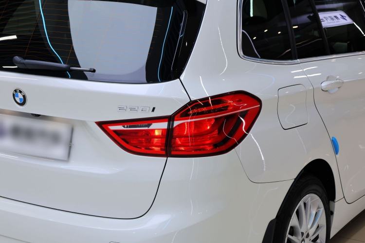 Used BMW 2 Series Gran Tourer 2019 220i Leading Model Exterior 14