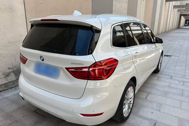 Used BMW 2 Series Gran Tourer 2019 220i Leading Model Exterior 3