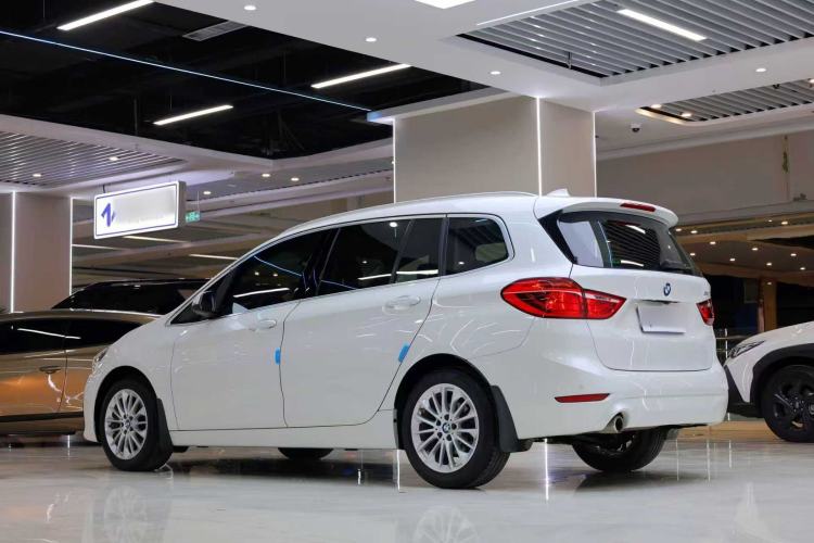 Used BMW 2 Series Gran Tourer 2019 220i Leading Model Exterior 4