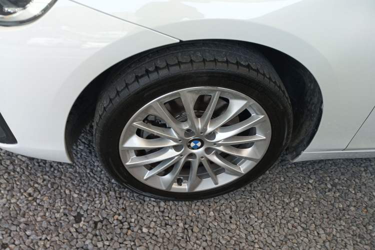 Used BMW 2 Series Gran Tourer 2019 220i Leading Model Exterior 4