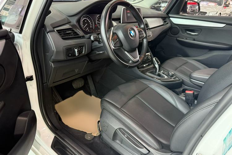 Used BMW 2 Series Gran Tourer 2019 220i Leading Model Exterior 4