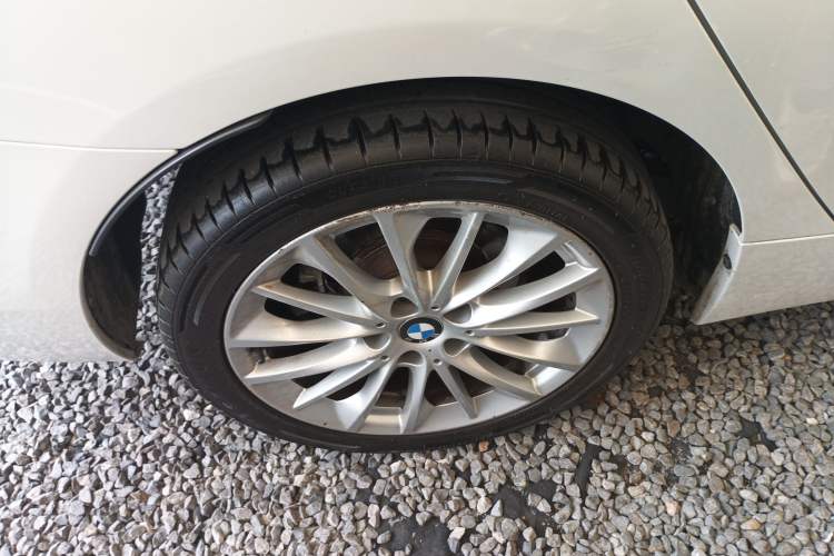 Used BMW 2 Series Gran Tourer 2019 220i Leading Model Exterior 5