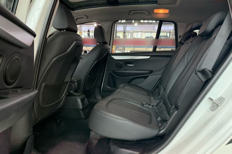 Used BMW 2 Series Gran Tourer 2019 220i Leading Model Exterior 6