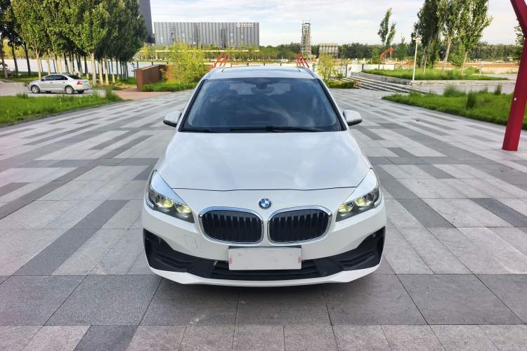 Used BMW 2 Series Gran Tourer 2019 220i Leading Model Exterior 7