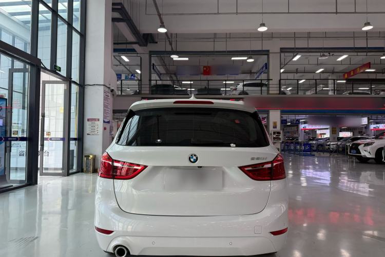 Used BMW 2 Series Gran Tourer 2019 220i Leading Model Exterior 8