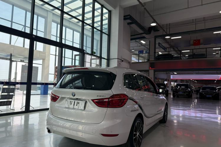 Used BMW 2 Series Gran Tourer 2019 220i Leading Model Exterior 9