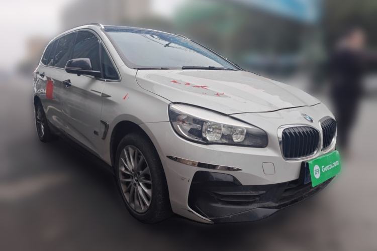 Used BMW 2 Series Gran Tourer 2019 220i Leading Model Front Right 45 Deg