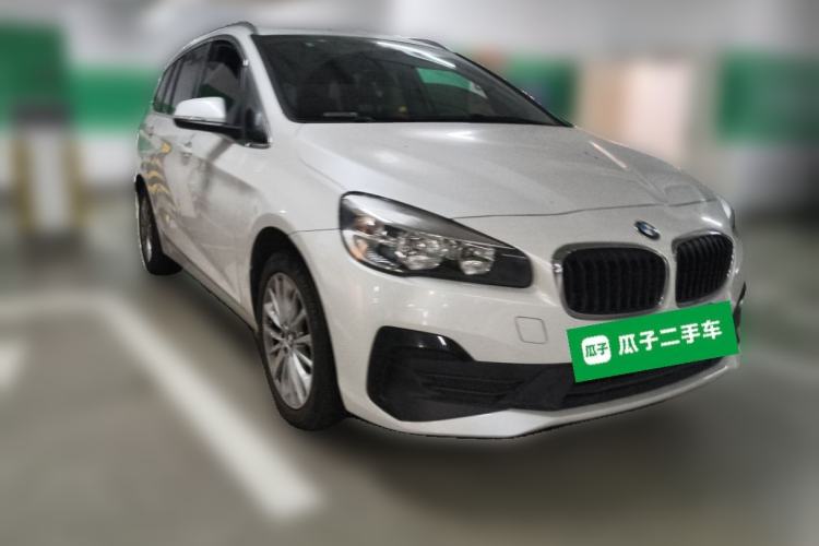 Used BMW 2 Series Gran Tourer 2019 220i Leading Model Front Right 45 Deg