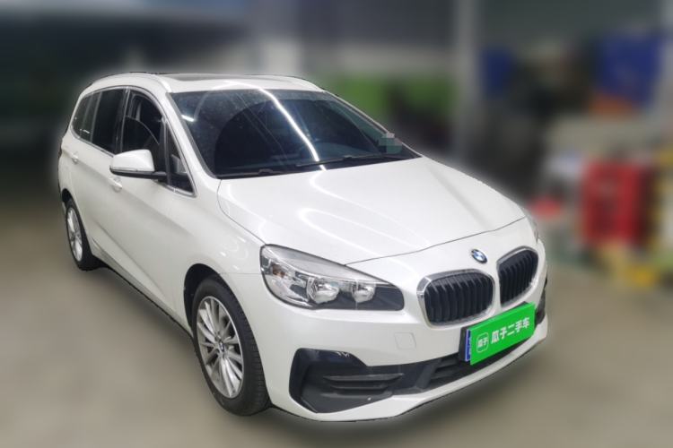 Used BMW 2 Series Gran Tourer 2019 220i Leading Model Front Right 45 Deg