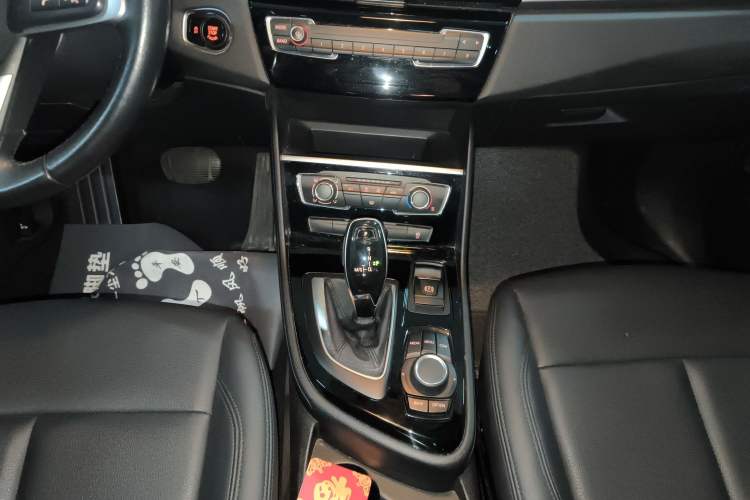 Used BMW 2 Series Gran Tourer 2019 220i Leading Model Gear Lever