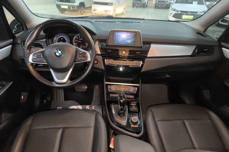 Used BMW 2 Series Gran Tourer 2019 220i Leading Model Interior 2