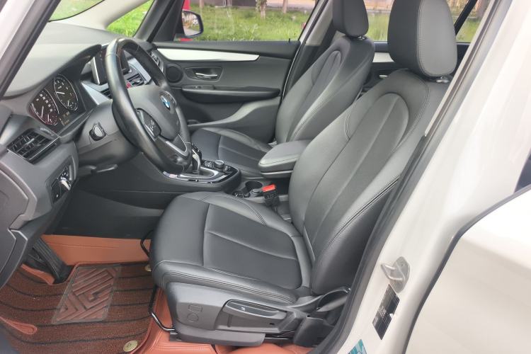 Used BMW 2 Series Gran Tourer 2019 220i Leading Model Interior 2