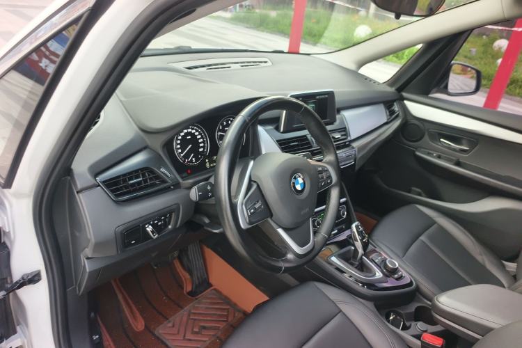 Used BMW 2 Series Gran Tourer 2019 220i Leading Model Interior 3