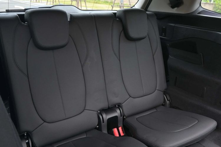 Used BMW 2 Series Gran Tourer 2019 220i Leading Model Interior 7