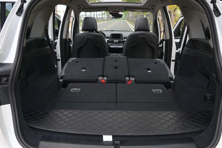 Used BMW 2 Series Gran Tourer 2019 220i Leading Model Interior 8