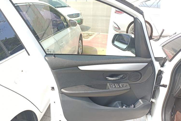 Used BMW 2 Series Gran Tourer 2019 220i Leading Model Left Front Door Interior