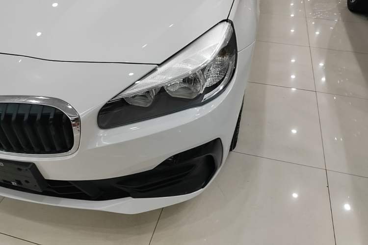 Used BMW 2 Series Gran Tourer 2019 220i Leading Model Left Front Headlight