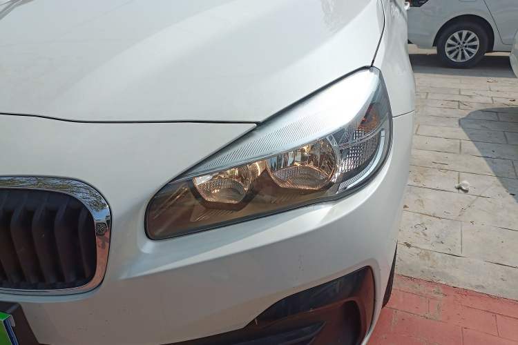 Used BMW 2 Series Gran Tourer 2019 220i Leading Model Left Front Headlight