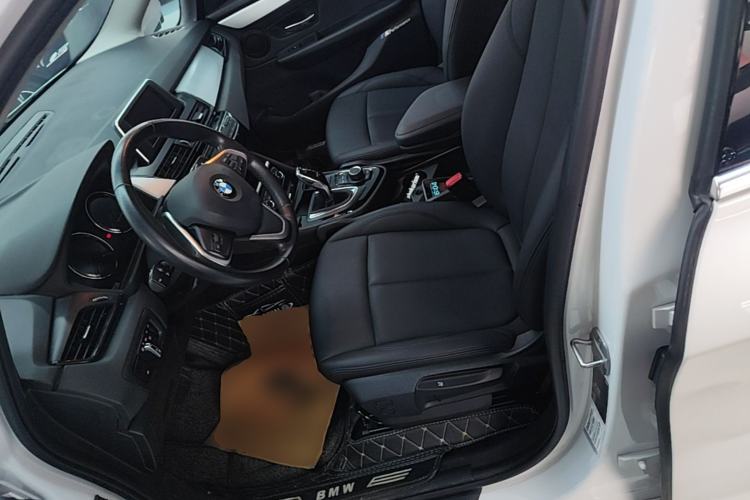 Used BMW 2 Series Gran Tourer 2019 220i Leading Model Left Front Seat