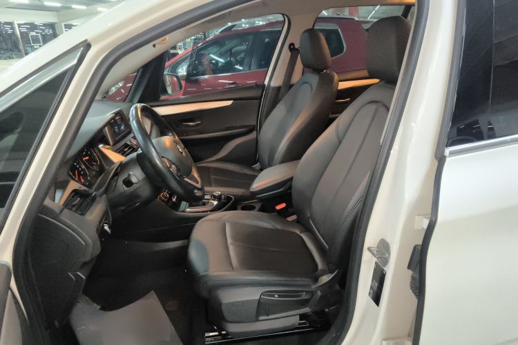 Used BMW 2 Series Gran Tourer 2019 220i Leading Model Left Front Seat