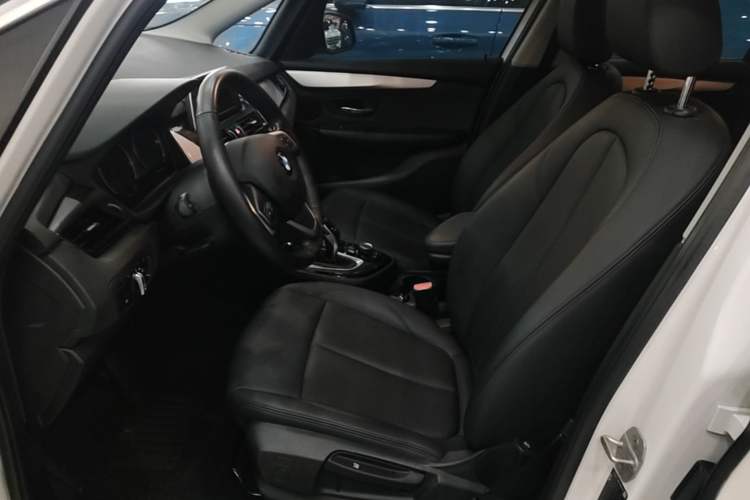 Used BMW 2 Series Gran Tourer 2019 220i Leading Model Left Front Seat