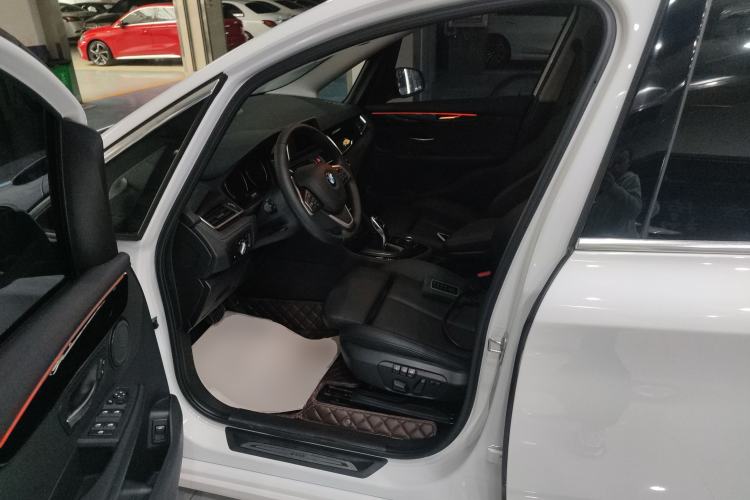Used BMW 2 Series Gran Tourer 2019 220i Luxury Sports Package Left Front Seat