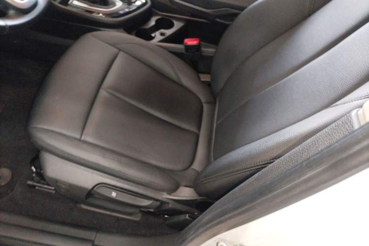 Used BMW 2 Series Gran Tourer 2019 220i Leading Model Left Front Seat