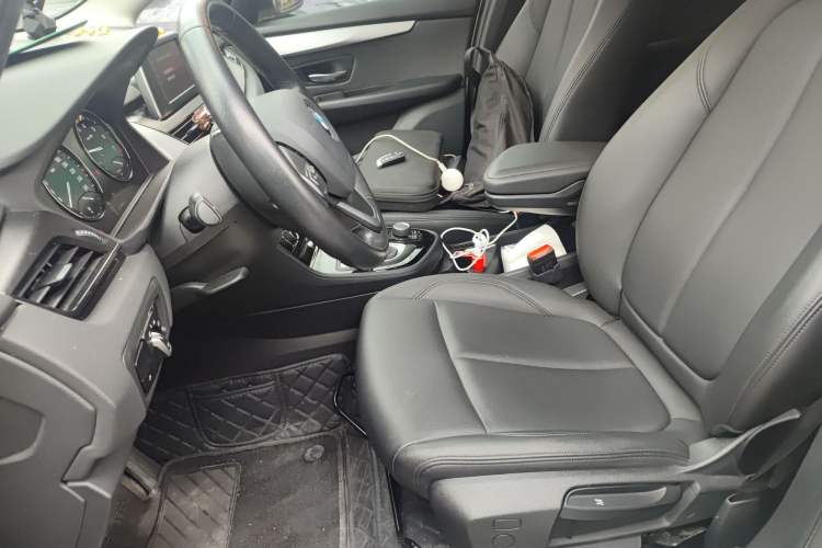 Used BMW 2 Series Gran Tourer 2019 220i Leading Model Left Front Seat
