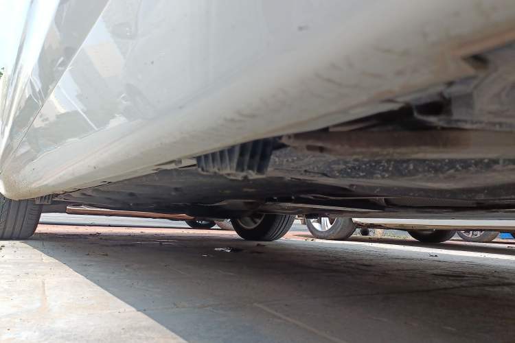 Used BMW 2 Series Gran Tourer 2019 220i Leading Model Left Side Sill