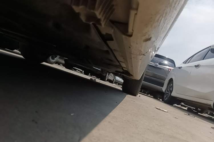 Used BMW 2 Series Gran Tourer 2019 220i Leading Model Left Side Sill