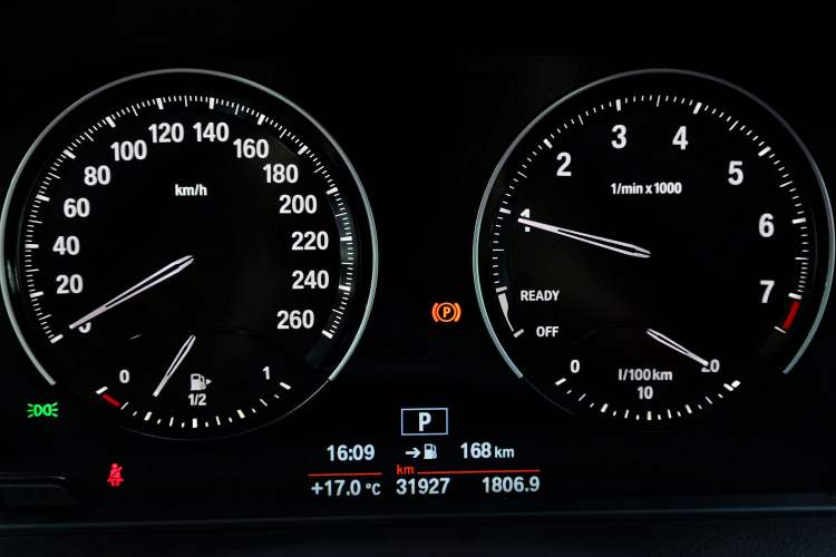 Used BMW 2 Series Gran Tourer 2019 220i Leading Model Odometer Close Up