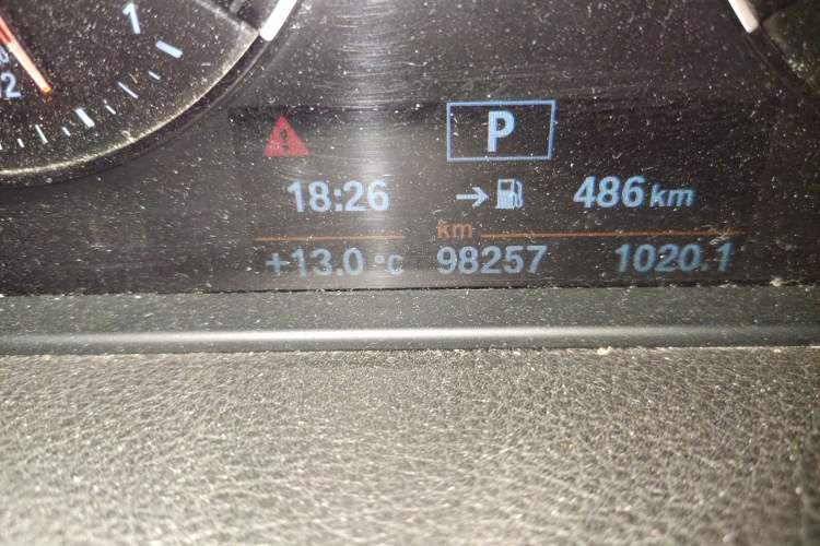Used BMW 2 Series Gran Tourer 2019 220i Luxury Sports Package Odometer Close Up