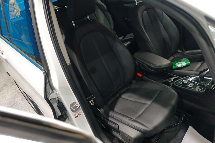 Used BMW 2 Series Gran Tourer 2019 220i Leading Model Right Front Seat