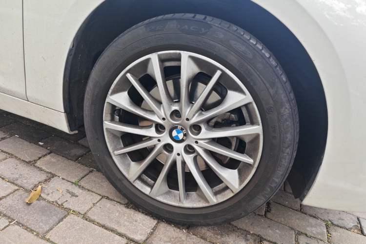 Used BMW 2 Series Gran Tourer 2019 220i Leading Model Right Front Wheel Hub