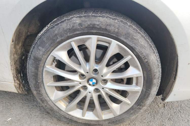 Used BMW 2 Series Gran Tourer 2019 220i Leading Model Right Front Wheel Hub