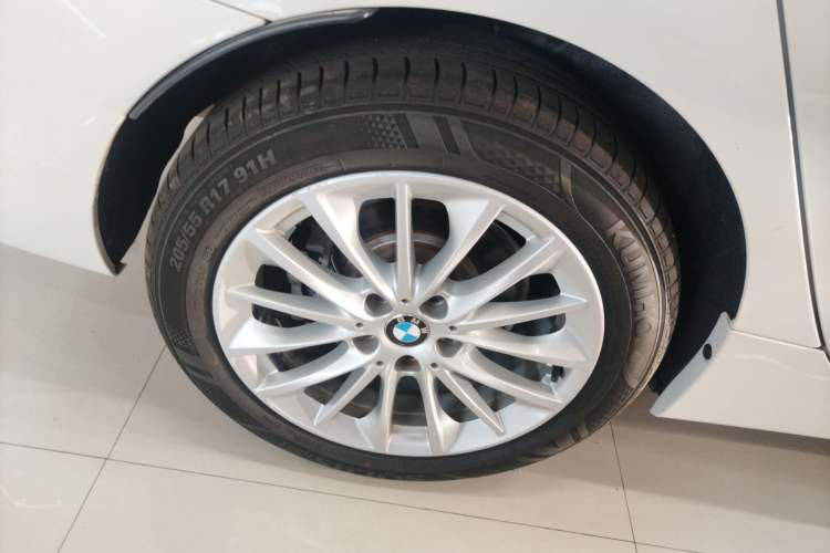 Used BMW 2 Series Gran Tourer 2019 220i Leading Model Right Rear Wheel Hub