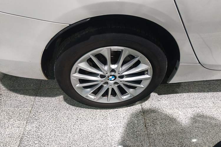 Used BMW 2 Series Gran Tourer 2019 220i Leading Model Right Rear Wheel Hub