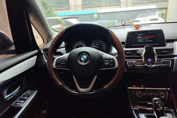 Used BMW 2 Series Gran Tourer 2019 220i Leading Model Steering Wheel