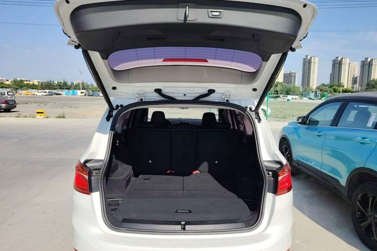 Used BMW 2 Series Gran Tourer 2019 220i Luxury Sports Package Trunk